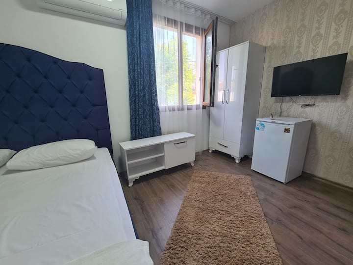 HOTEL MARINA BEACH CESME ROOM 3 Hotels for Rent in Çeşme, İzmir