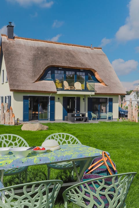 Holiday house "Emma", 5 stars on the sea