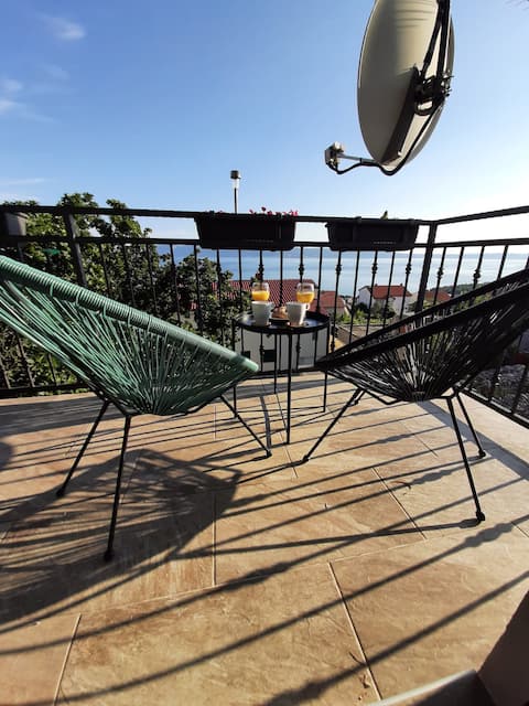 Lovely brand new apartment with 2 bedrooms