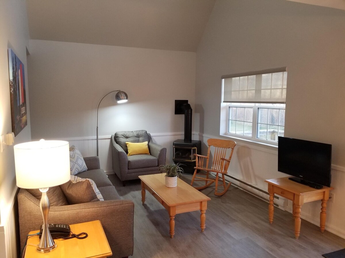 Peaceful cottage with great beach Cottages for Rent in CapPelé, New