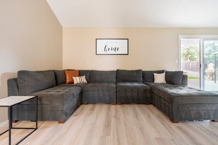 Fountain House -3 Br/2 Ba W/pool & Hot Tub - アメリカ フレズノ, CA