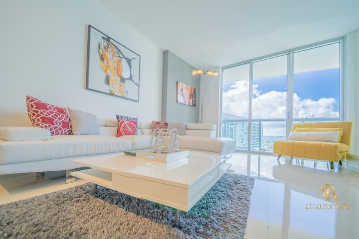 Miami Brickell @ICON Luxury High Floor Condo