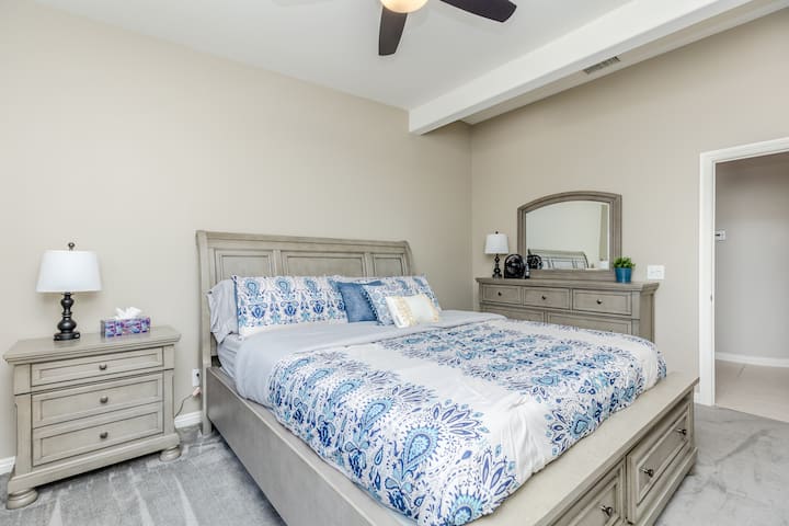 Camera da letto n. 5 con Cal King