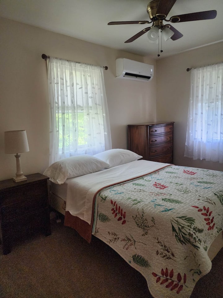 Chambre n °2 - premier étage.
