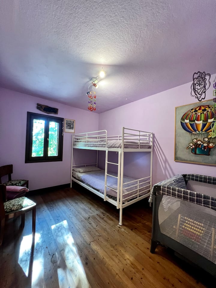 საძინებელი 4