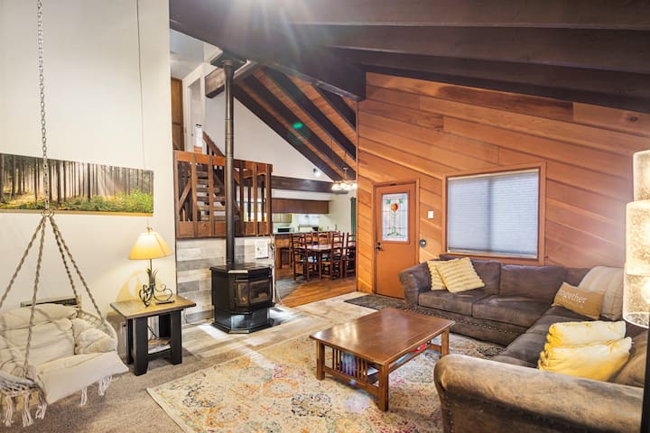 Shelby Pracht Property Management managed Airbnb listing 3