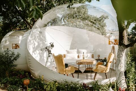 Sleep under the stars in the bubble house