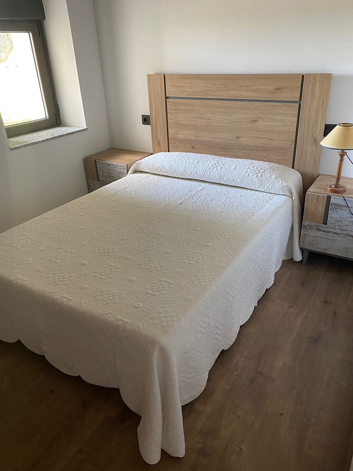 Dormitorio 3 con cama de matrimonio