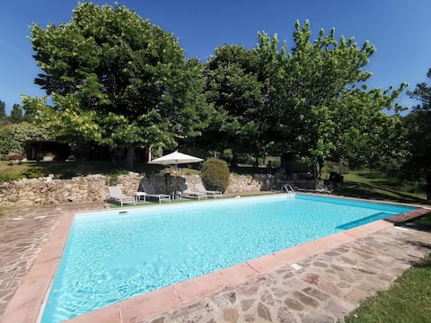 Muralto - 5 Bedroom Villa with Panoramic Pool