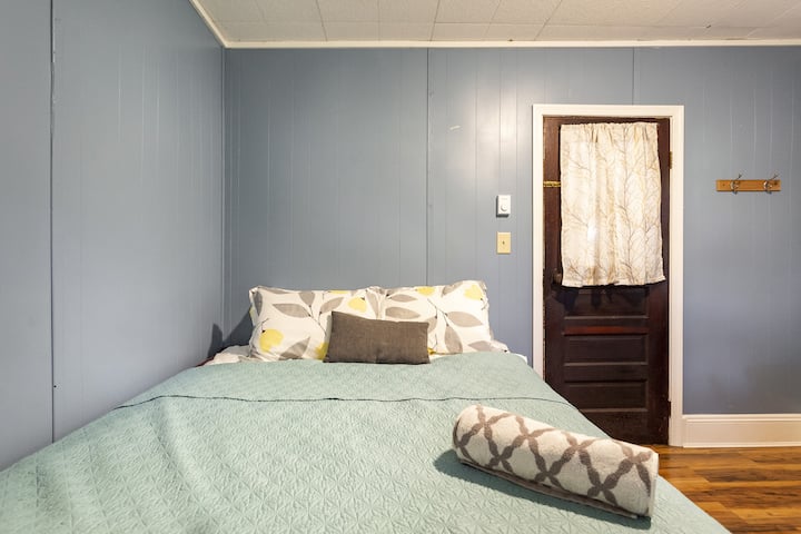 Second Bedroom with comfy queen