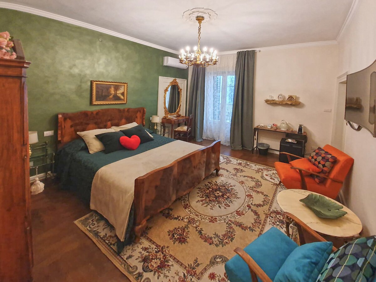 غرفة النوم 2