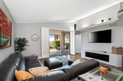 Top performing Airbnb: The Fox's Den - Ironwood Country Club in Palm Desert