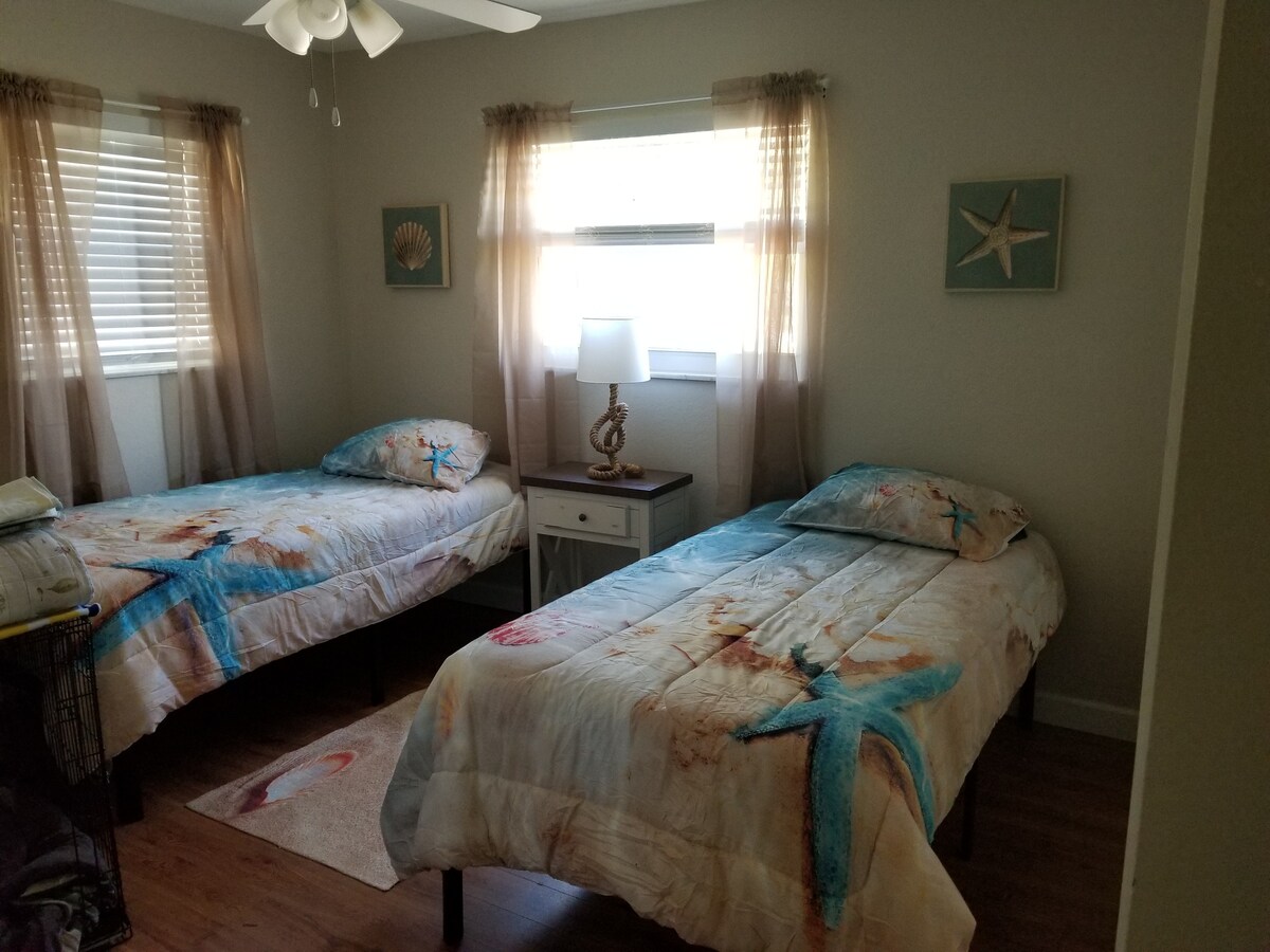 חדר שינה שני