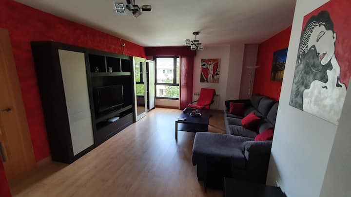 Design 2 Bedrooms, Pool, Garage And Car - Torrejón de Ardoz