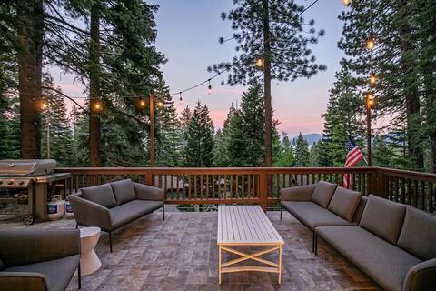 HIGH END Luxury Cabin close to beach, Pallisades!