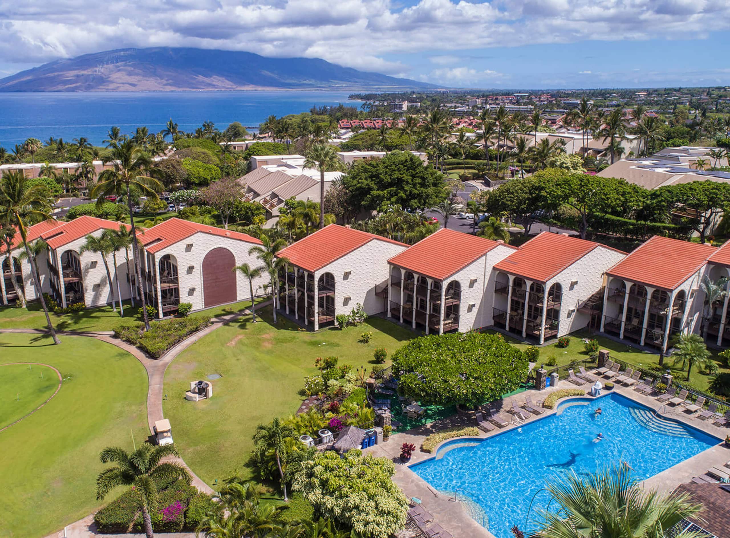 Condo in Kihei · ★4.89 · 2 bedrooms · 3 beds · 2 private baths - Image 7