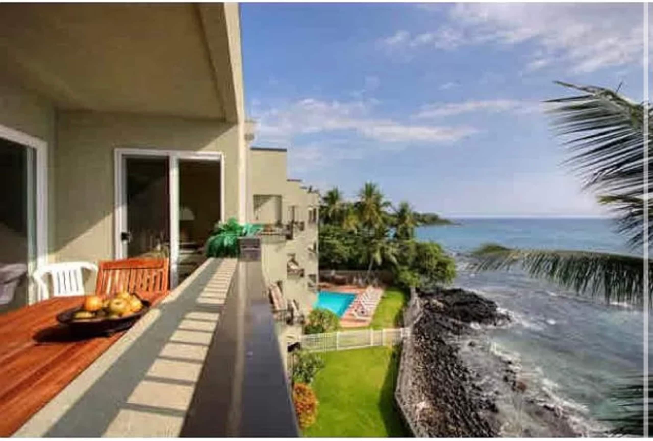 Condo in Kailua-Kona · ★4.95 · 2 bedrooms · 4 beds · 2 baths - Image 22