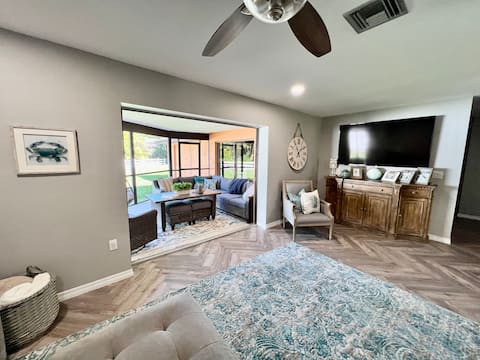 Popular Airbnb listing: Central to AMI, Sarasota, Clearwater and Tampa! in West Bradenton