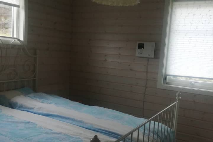 Bedroom with double bed 