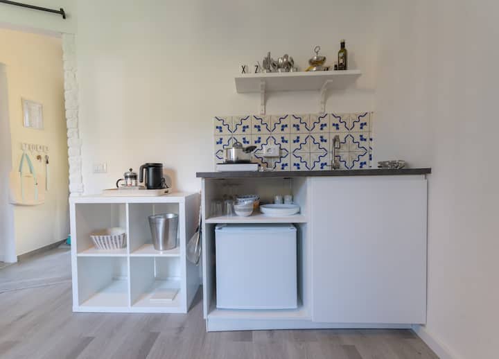 Bright 2br • Roof Terrace • Quiet Setting - Menaggio