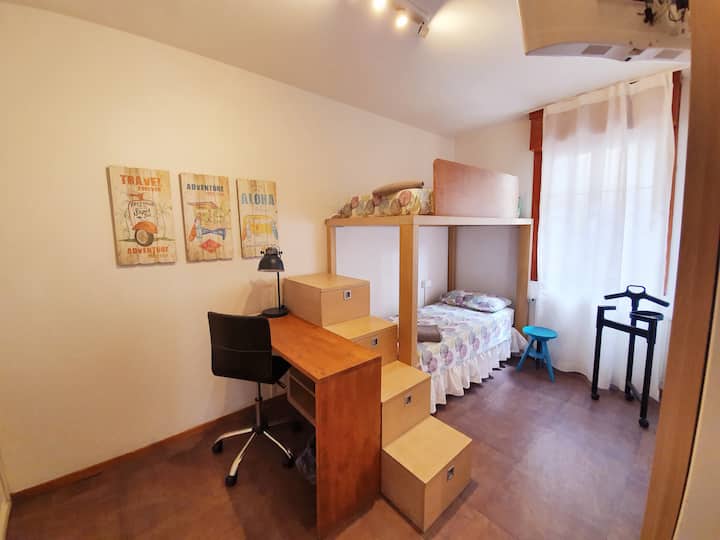 Კამერა 03