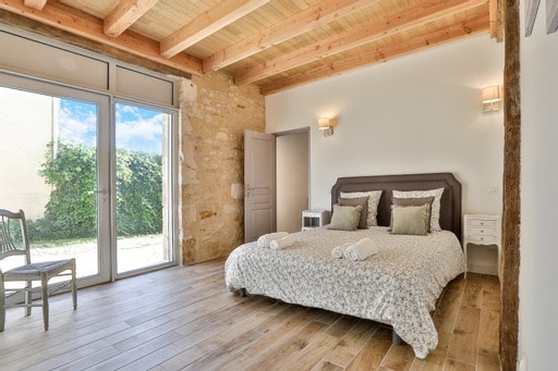 საძინებელი 4