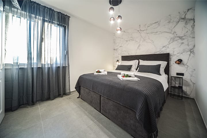 Ოთახი უნიტაზით