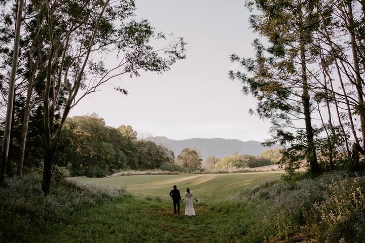 Evermoore Castle | Enchanting Stay w/ River Access gallery image 4