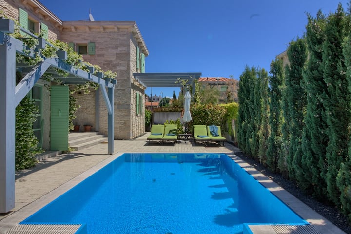 Stone villa Zelda with pool in Ližnjan, Istria - Villas for Rent in Ližnjan  (Croatia), Istarska županija (Istra), Croatia - Airbnb