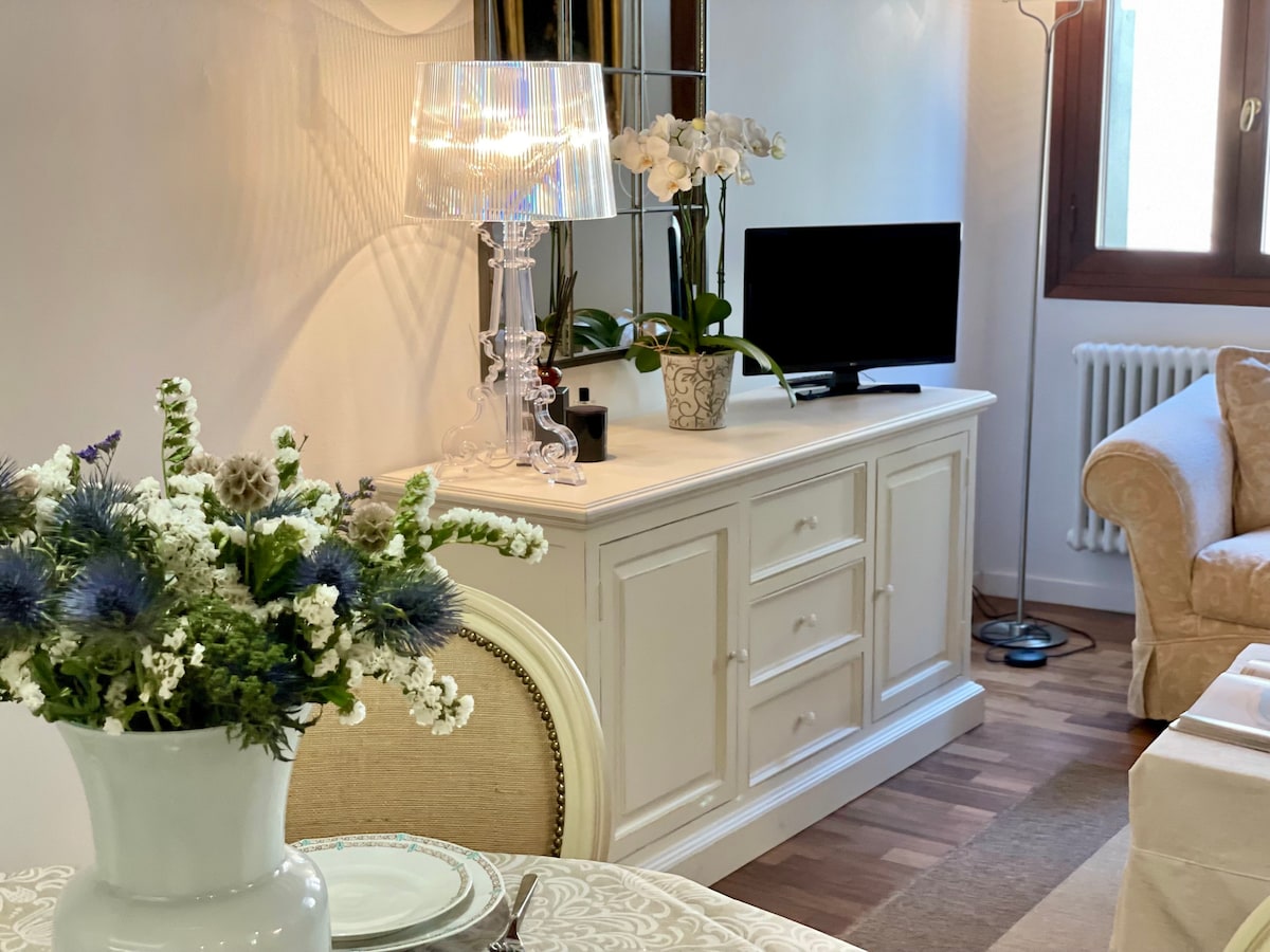 Annuncio Airbnb popolare: Santa Caterina: Charm in the Heart of Treviso a Treviso