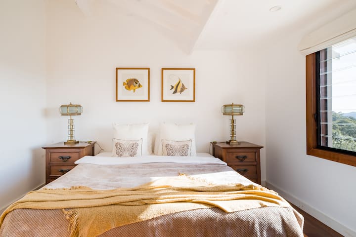 غرفة النوم 2