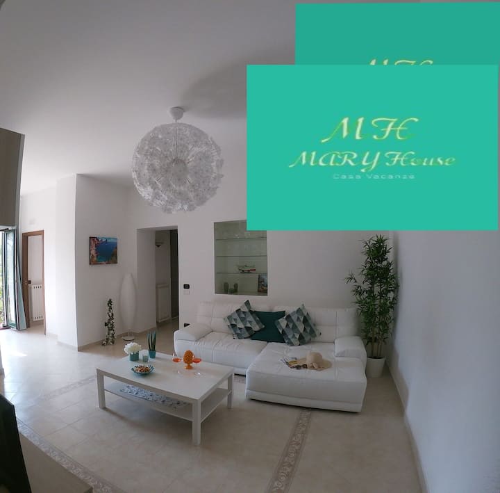 Mary House - Grazioso Appartamento Con Garage - Sant'Agnello