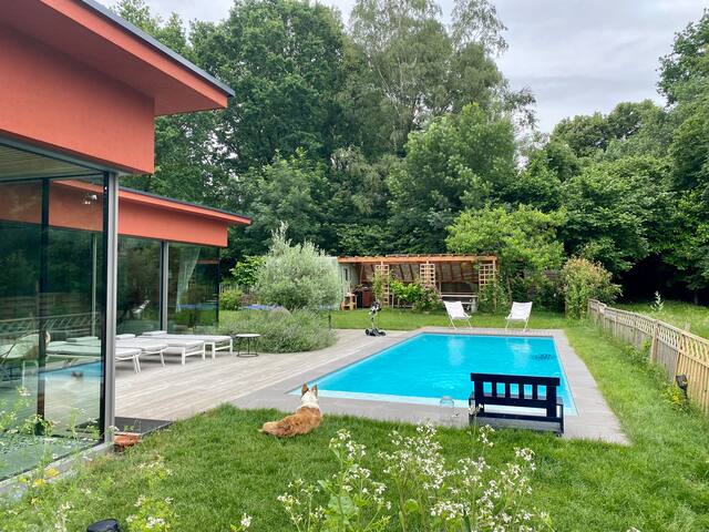 Magnifique villa lumineuse avec piscine gallery image 4