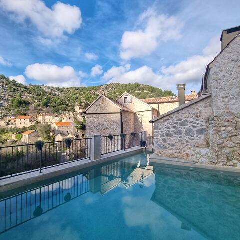 Rustic luxury Villa Fulmin in Hvar island