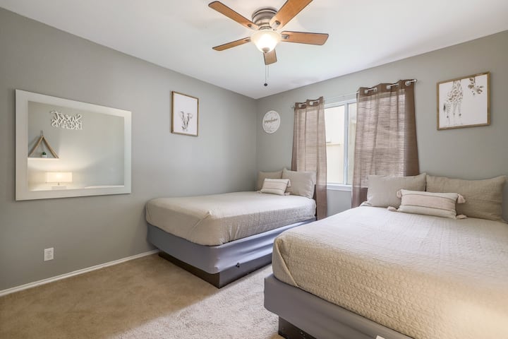 Spavaća soba 3: dva velika XL kreveta