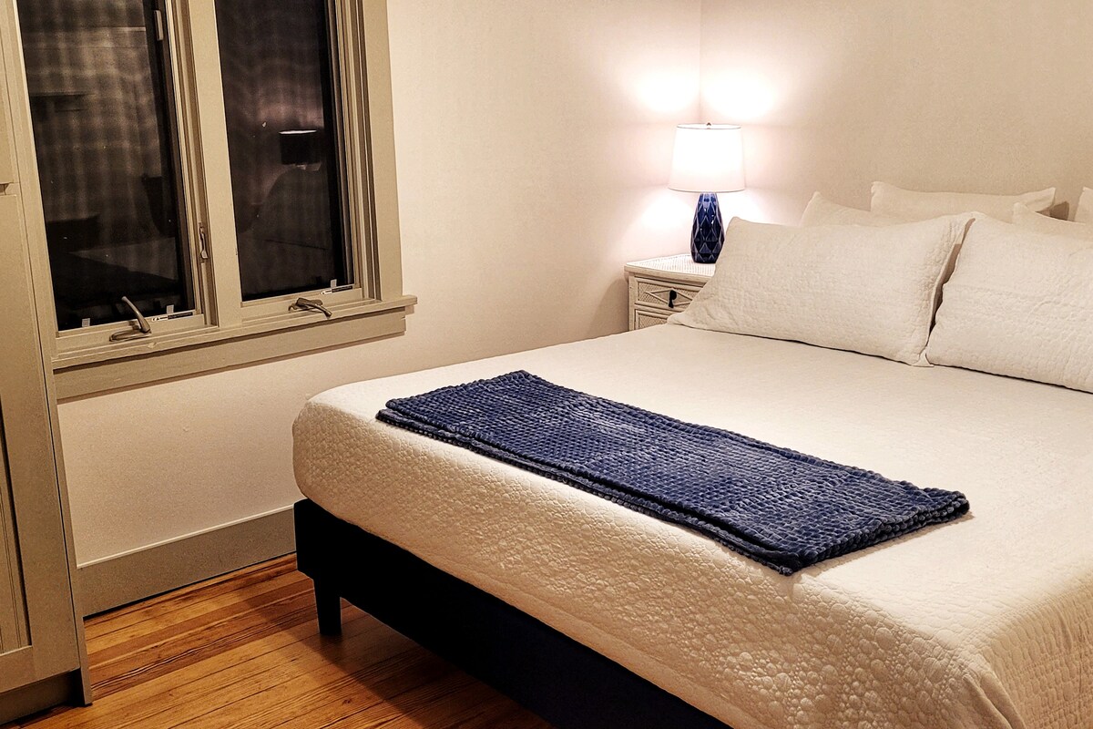 Hlavná spálňa s manželskou posteľou