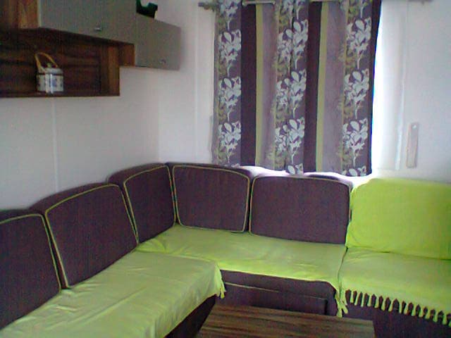 Top performing Airbnb: mobile home 4 people swimming pool mid-June to mid-September in Saint Gildas De Rhuys