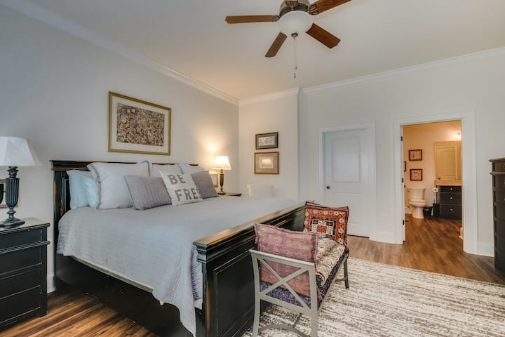 Spálňa v suteréne (King)