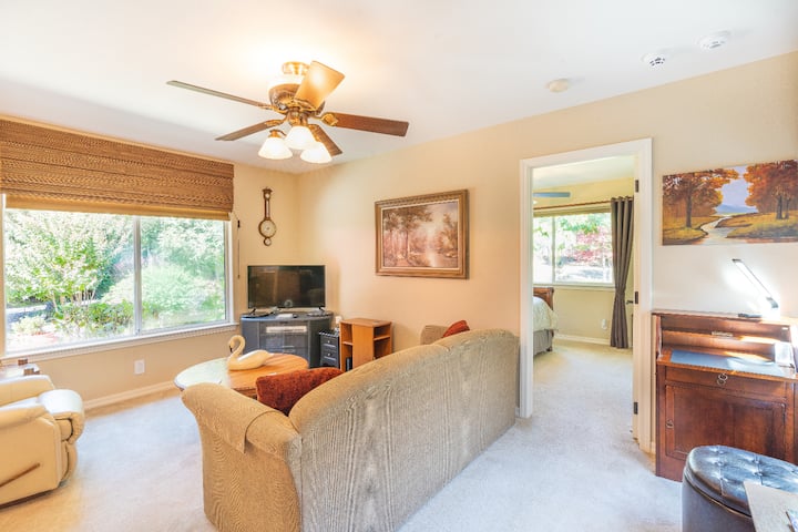 Relaxing Oasis, Home Away From Home. Adorable 1 Bd - アタスカデロ, CA