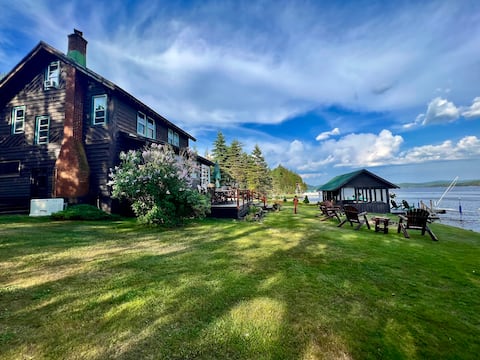 Top Airbnb: ADK Lake House | Dock & Fire Pit | Sleeps 10 in Eagle Bay