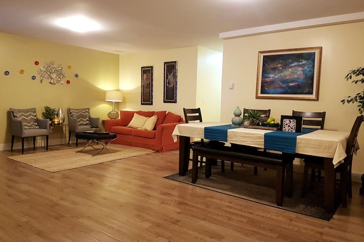 @2-bedroom Suite @Prime Spot @Wifi @Self Check-in - Surrey