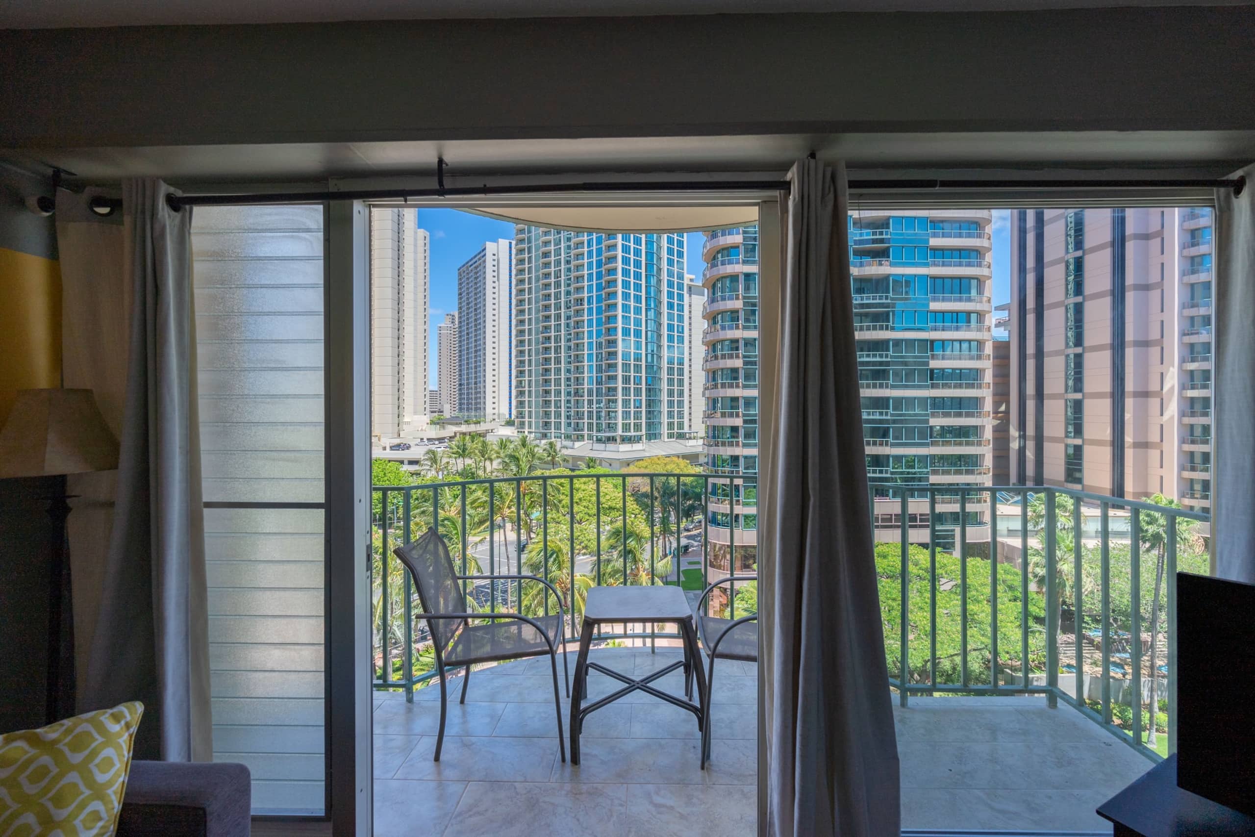 Royal Aloha Waikiki 2 bedroom WiFi Kitchen 809 - Image 29