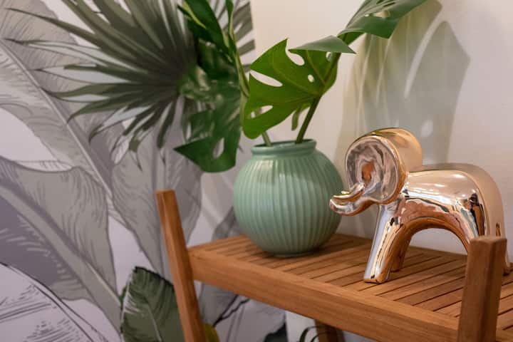 Тропически декор