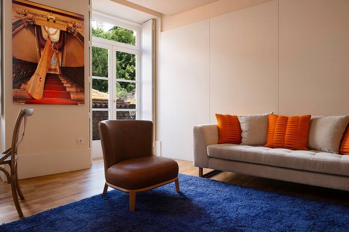 Ribeira Trendy Flat in medieval Mercadores Street gallery image 4