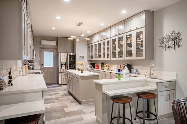 INDIGO OASIS in the Las Vegas desert gallery image 4