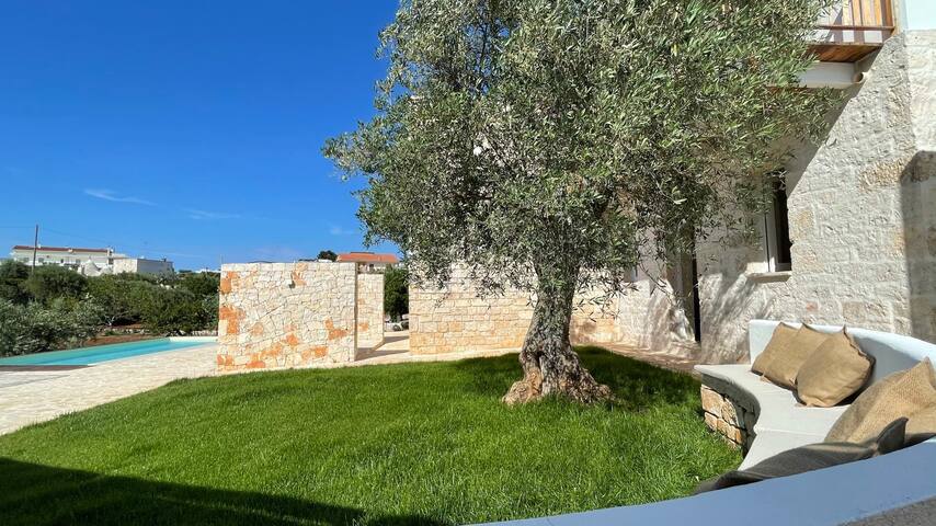 Dimora in Villa Harmonia con piscina gallery image 2