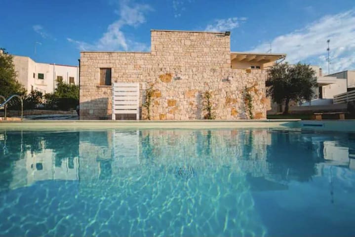 Dimora in Villa Harmonia con piscina