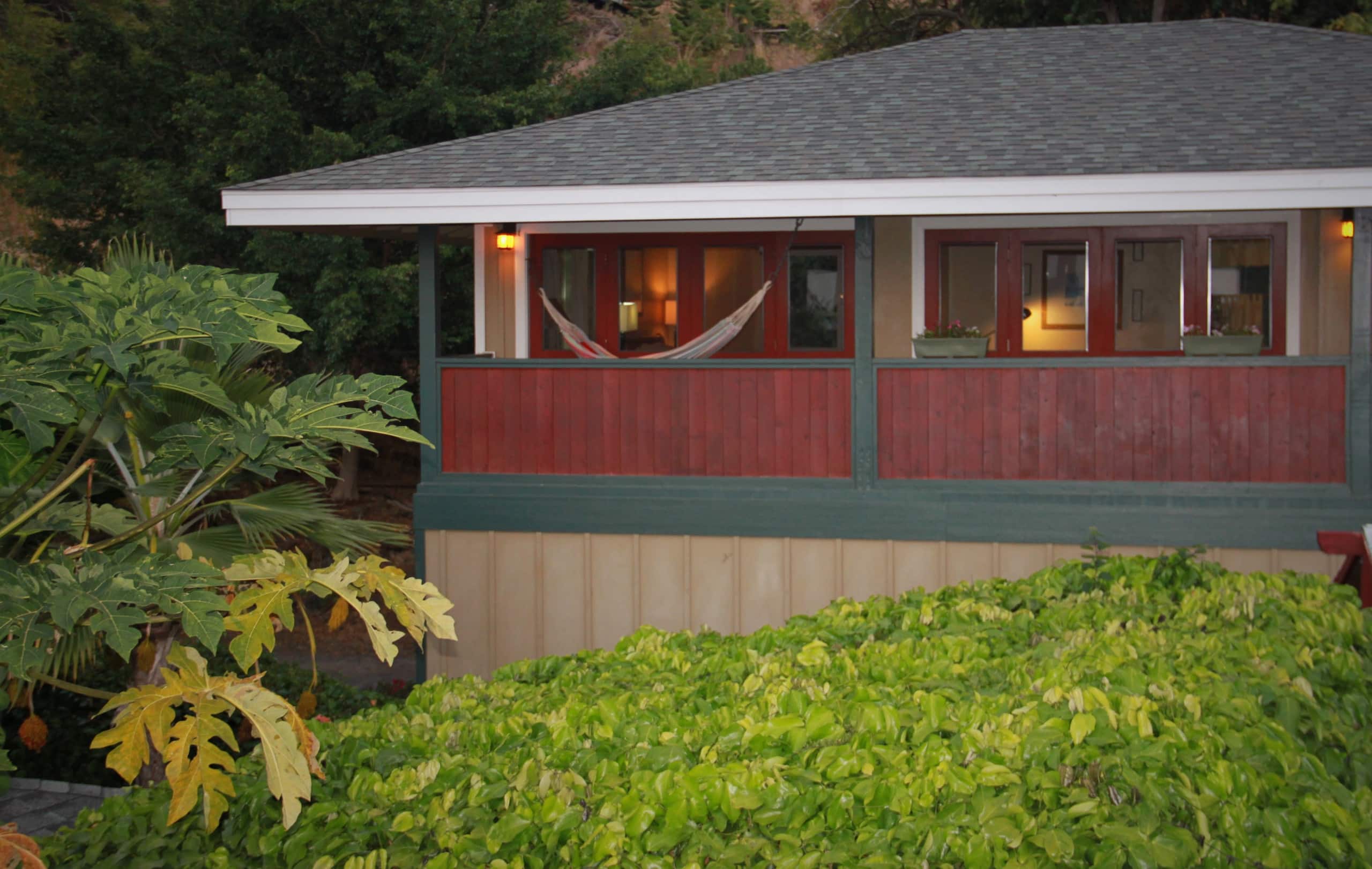 Guesthouse in Kailua-Kona · ★4.92 · 1 bedroom · 1 bed · 1 bath - Image 9