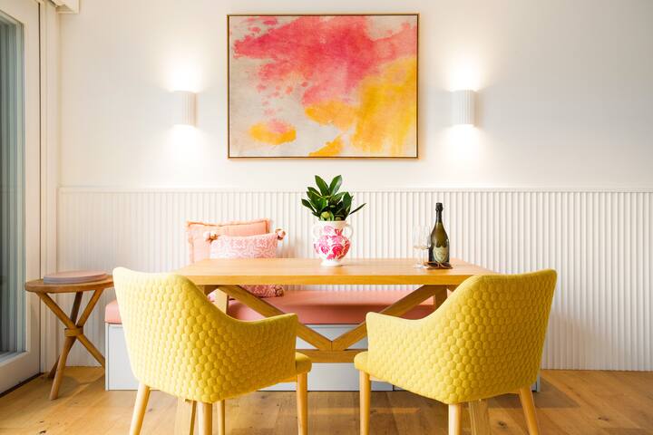 Byron Bay – Iconic Mid Century House in Town gallery image 4