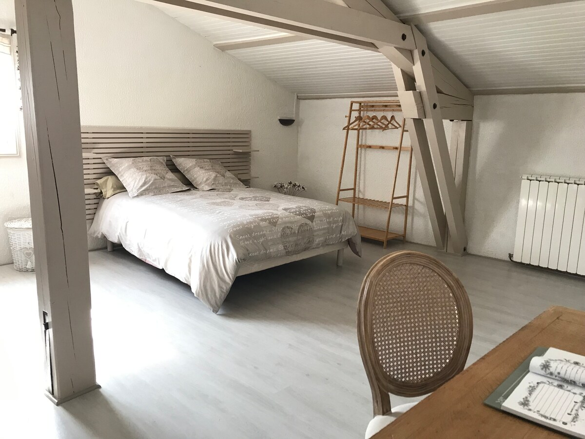 חדש: מיטה זוגית 160/200 מיטה לנוחות נוספת 